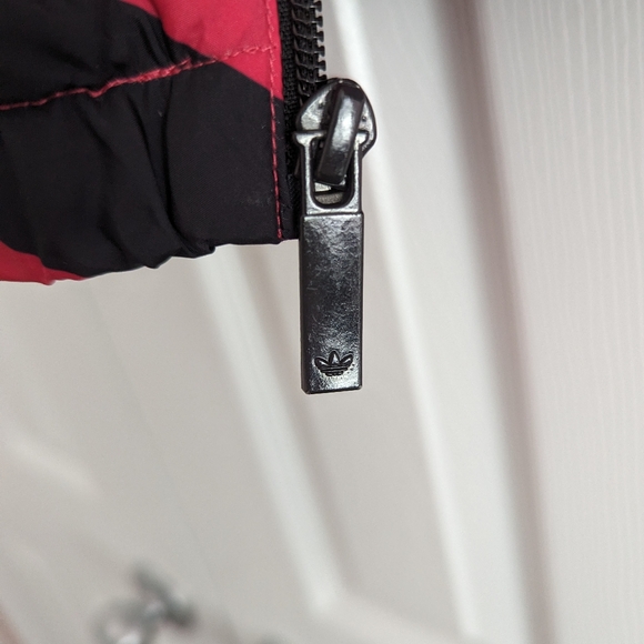 Adidas Originals wind breaker - Picture 8 of 9